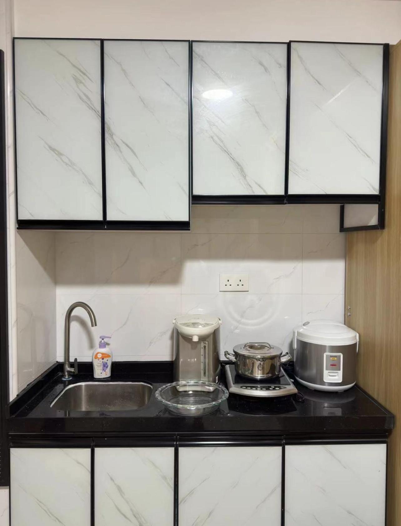 Waveflo Hostel 浪花青旅 香港 エクステリア 写真